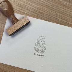 Embossing bookplate with a revisited coat of arms